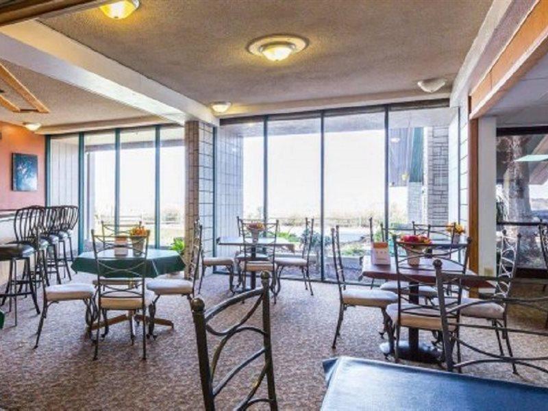 Quality Inn Omaha Bagian luar foto