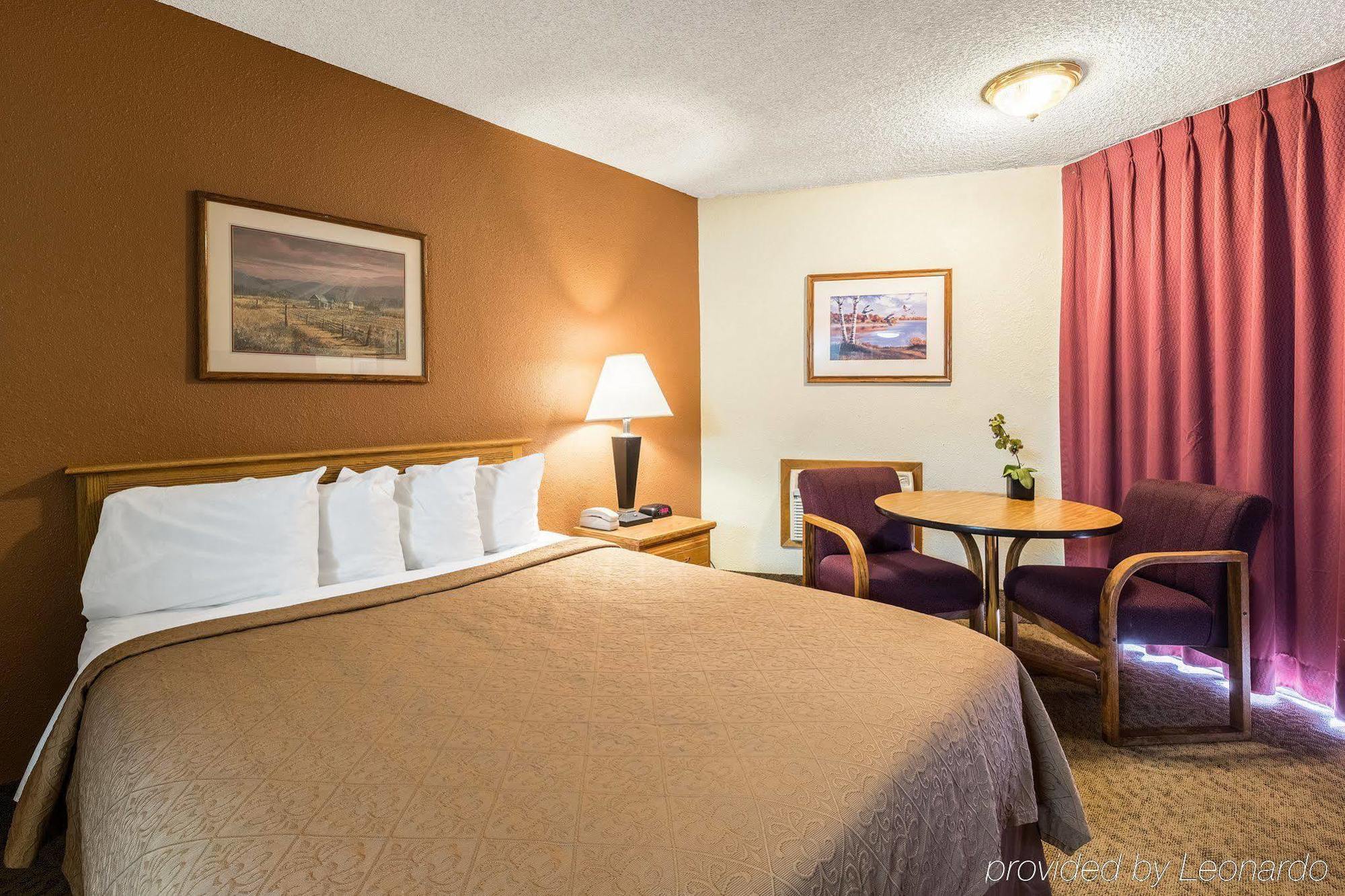 Quality Inn Omaha Bagian luar foto